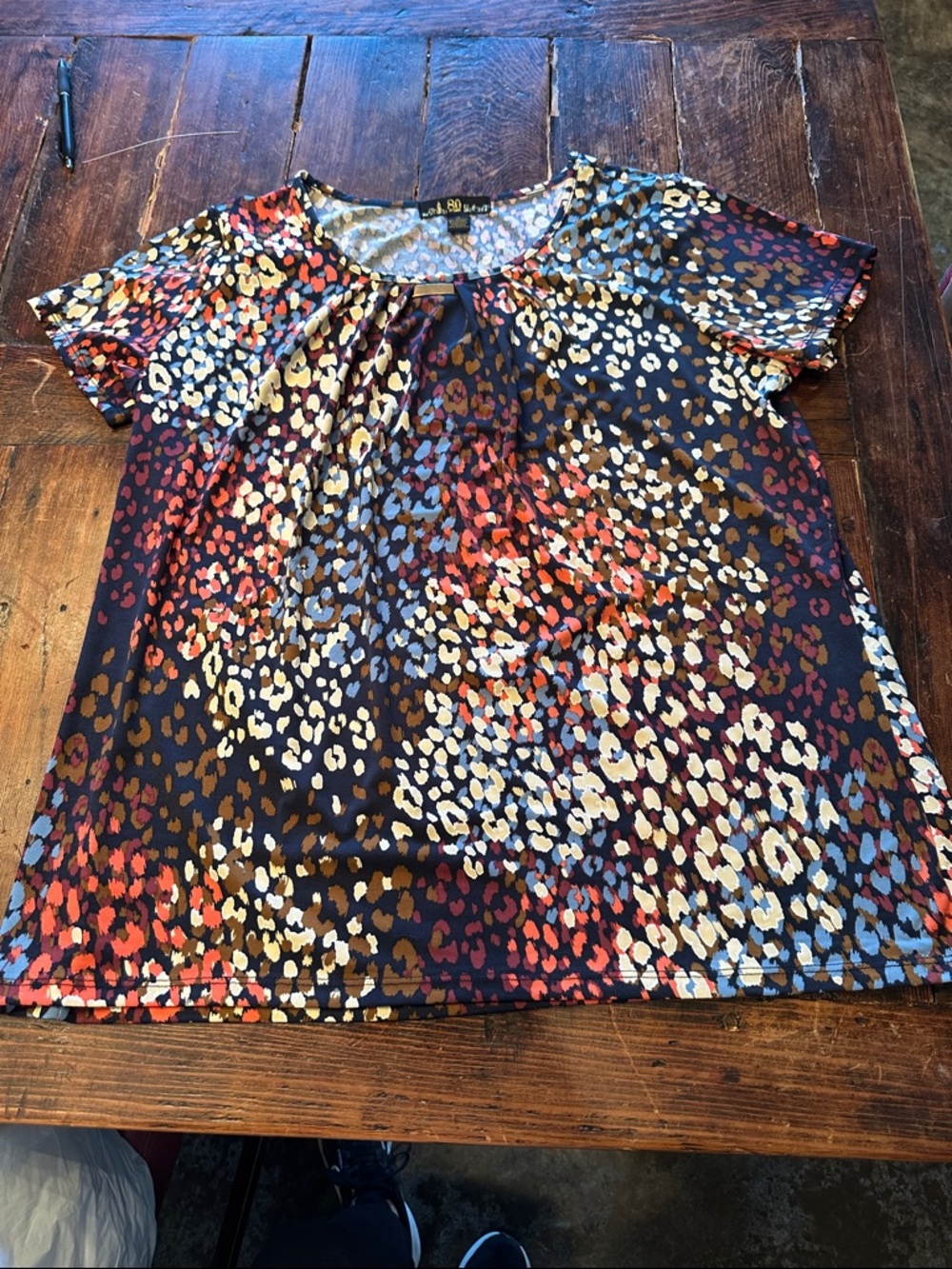 80 Park Navy Multicolor Short Sleeve Animal-Print Top